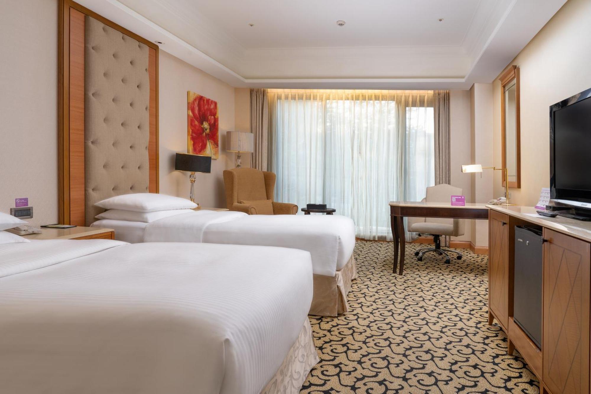 E-Da Royal Hotel Dashu Exterior photo Deluxe Room