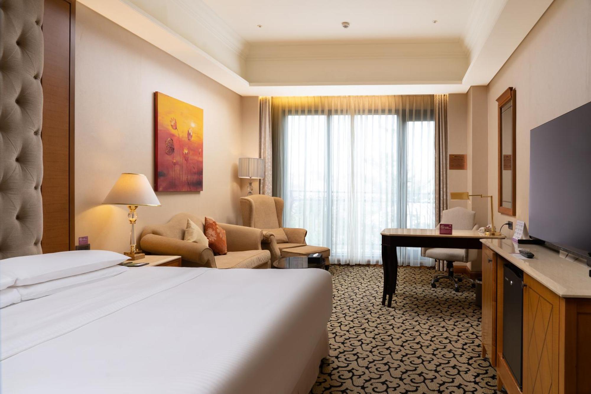 E-Da Royal Hotel Dashu Exterior photo Deluxe Room
