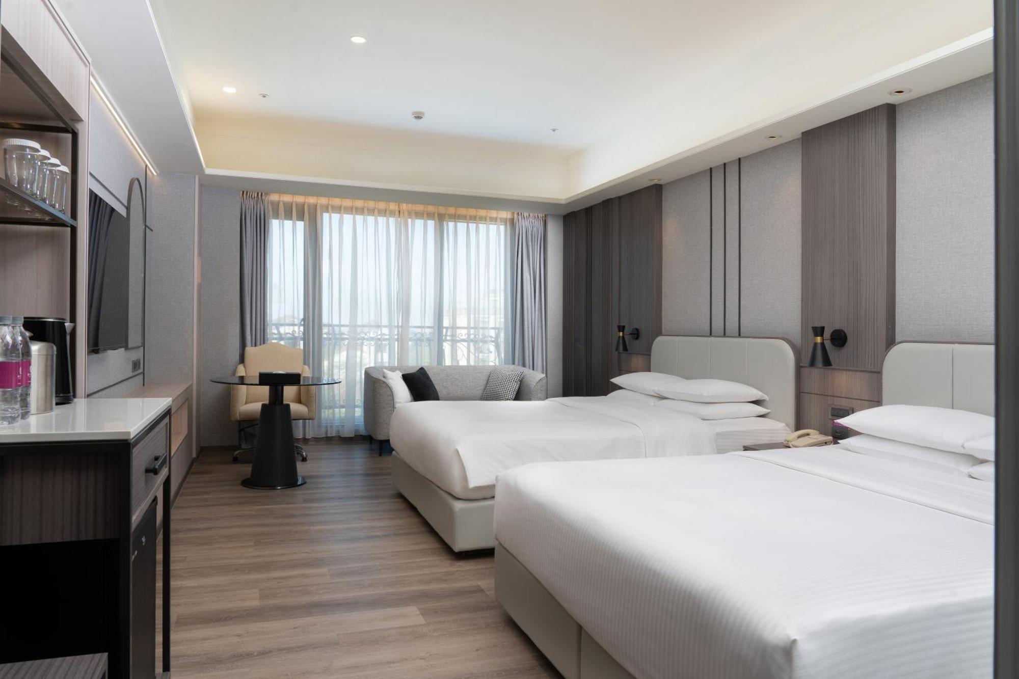 E-Da Royal Hotel Dashu Exterior photo Deluxe Room