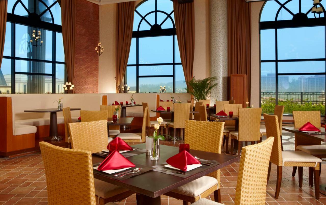 E-Da Royal Hotel Dashu Exterior photo The restaurant